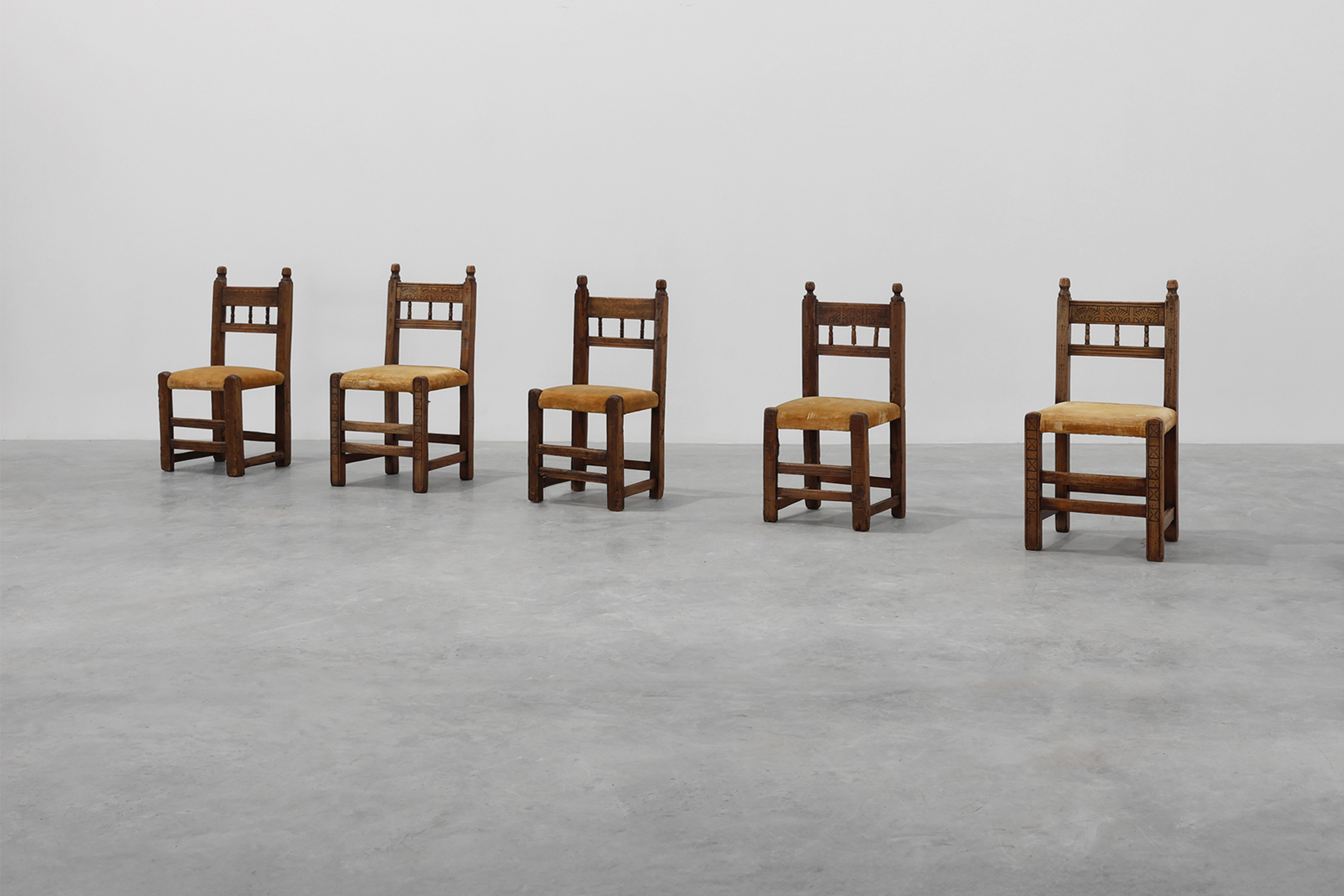 Six 19th Century Spanish Hand-Carved oak Side Chairs with Velour Seatthumbnail